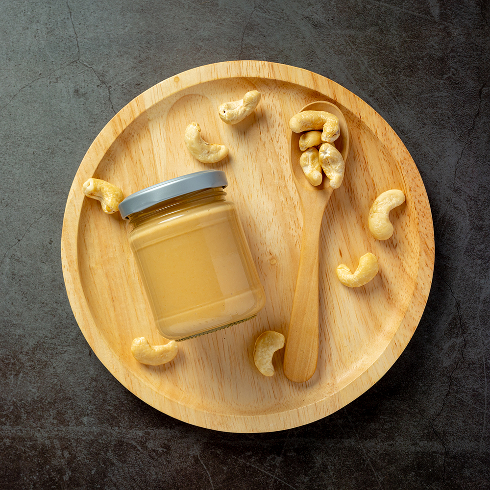 image banner cashew-butter-dark-background