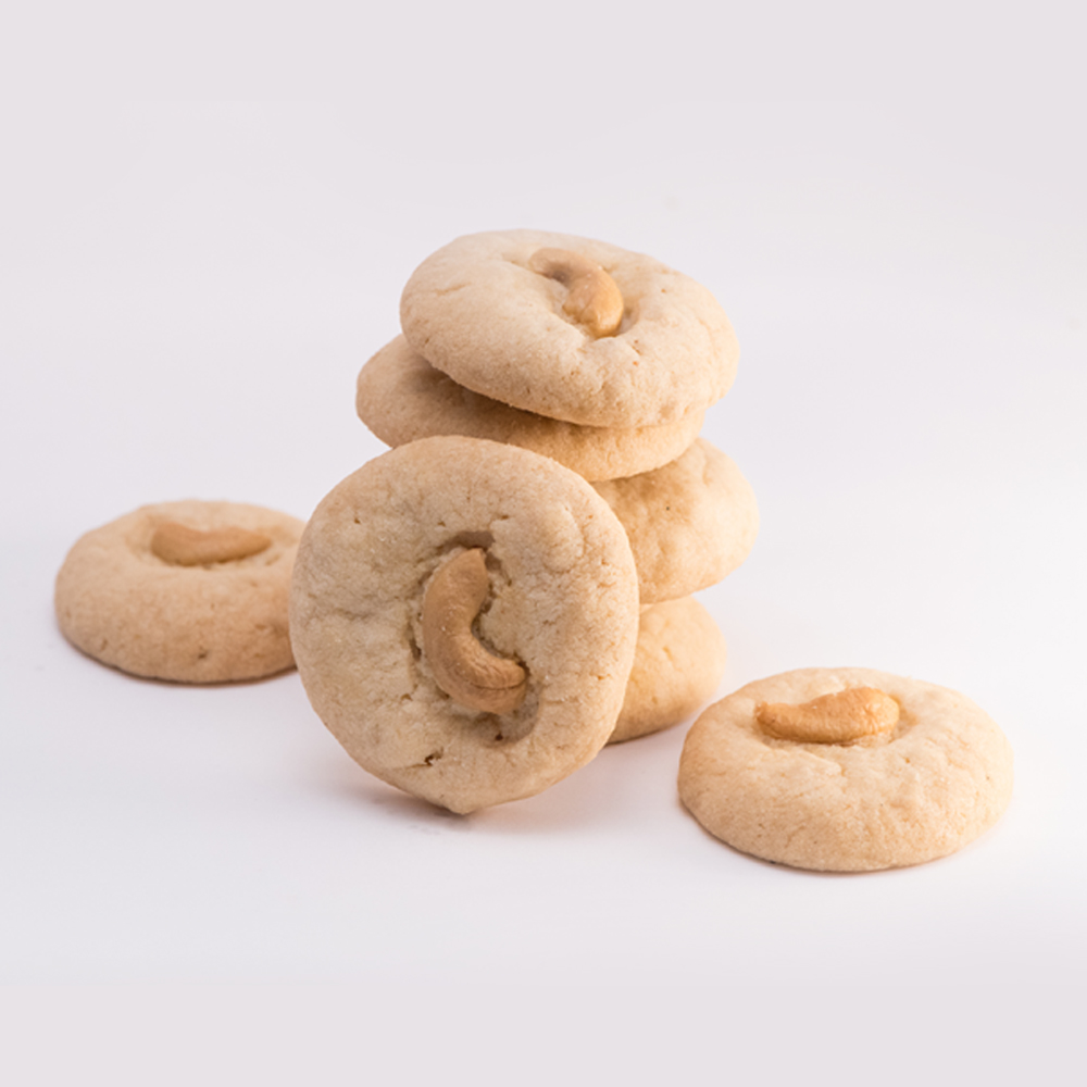 image banner cashew-cookies-isolated-white-background